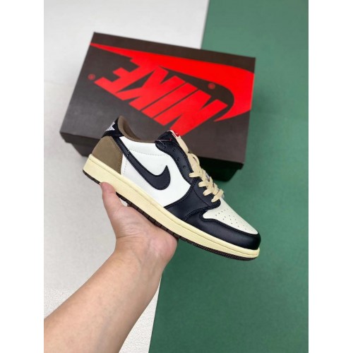 NIKE Travis Scott x Air Jordan 1 Low OG 