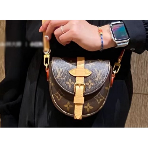 Top quality shoulder bag size:22cm with box Free Shipping