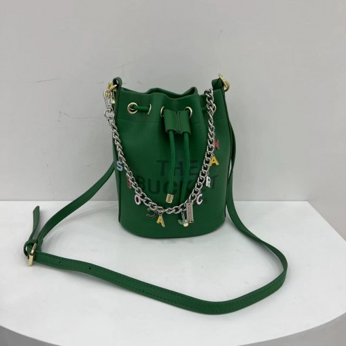 bucket bag with Chain woman Fashion bag free USPS shipping size:22*16cm 