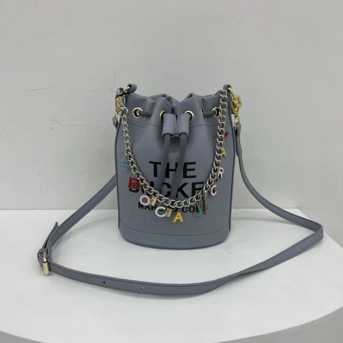 bucket bag with Chain woman Fashion bag free USPS shipping size:22*16cm