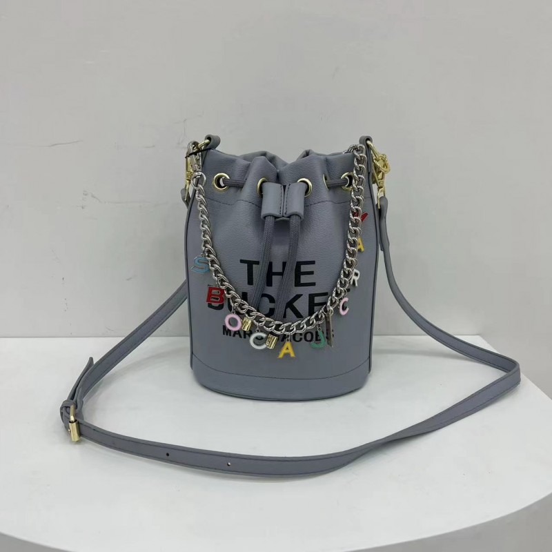 bucket bag with Chain woman Fashion bag free USPS shipping size:22*16cm 