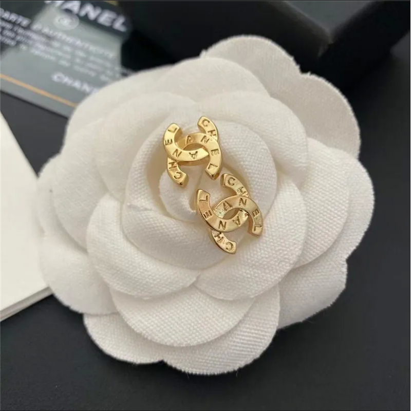 Fashion styles earring Free shipping 