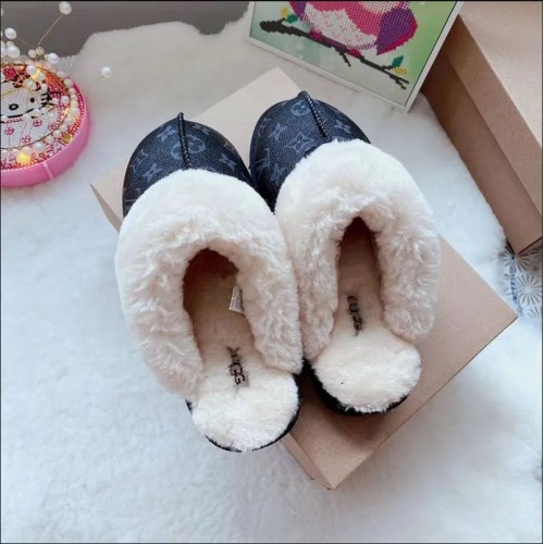 Fashion Slipper for women with box Free shipping