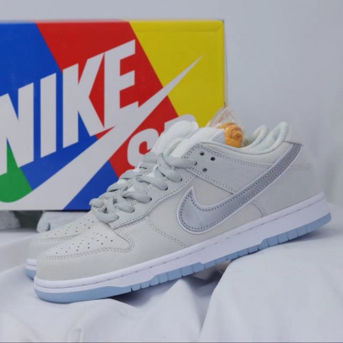 NIKE Concepts x Nike Dunk Low